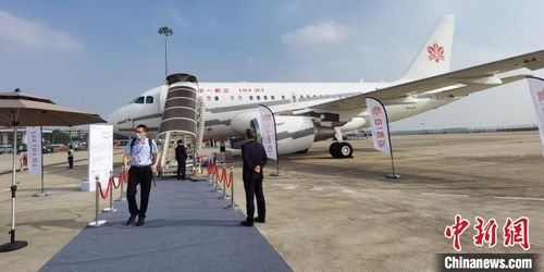 第四屆廣州商務(wù)航空展開幕 18架世界名機(jī)同場(chǎng)亮相